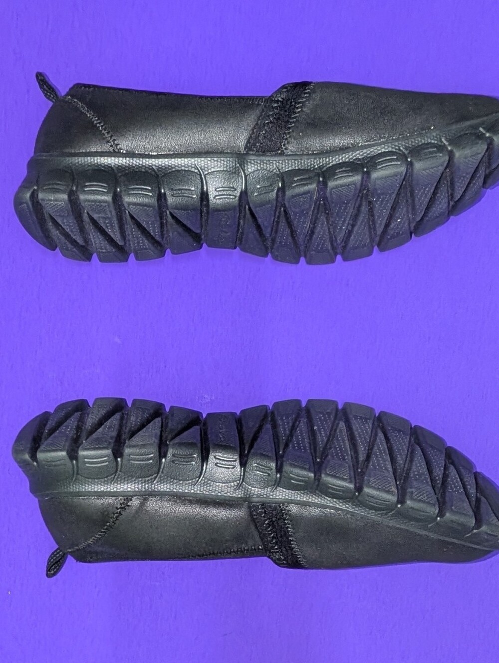 Skechers Air-Cooled Memory Foam Slip-On Walking Shoes Black Flawless W8.5 NWOB - Picture 4 of 9